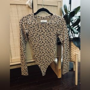 Abercrombie & Fitch soft long sleeve bodysuit XXS